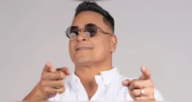 Xanddy Harmonia foi internado em Salvador após ser diagnosticado com gastroenterite infecciosa; cantor cancelou show no Rio por recomendação médica.