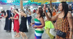 Público prestigia o Baile de Carnaval na sede da Fundação Cultural do Estado do Pará, em Belém, durante a primeira noite de programação.