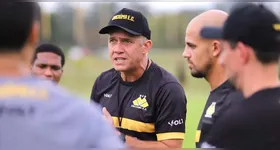 Treinador tem contrato até 2027 com o Tigre