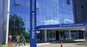 Agências voltaram a atender o público