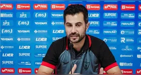 Treinador Júlio César gostou da postura da equipe.