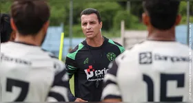 Júnior Rocha poderá observar melhor os jogadores da base e os novos reforços