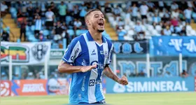 Kleiton Pego quer fazer história e sabe que para isso um dos caminhos é ser "matador de Leão"