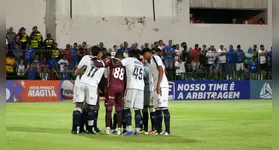 Jogadores do Remo comemoram a classificação