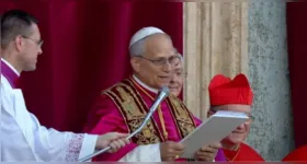 Ao final da oração, o pontífice lembrou que o dia 1º de janeiro é celebrado, desde 1968, como o Dia Mundial da Paz.