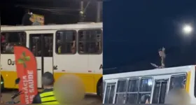 De acordo com as informações disponíveis, o ônibus fazia a linha Outeiro–São Brás e seguia em direção à área central da capital paraense no momento do registro.