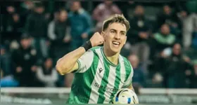 Auzmendi tem se destacado no Banfield e pode integrar os planos do Leão na montagem de um elenco competitivo para o Brasileirão.