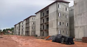 Localizado no bairro do Tapanã, o empreendimento alcançou mais de 50% de execução física, conforme dados do cronograma