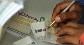 O sorteio vai ocorrer às 21h e terá transmissões ao vivo pelo canal da Caixa no YouTube e no Facebook das Loterias Caixa.