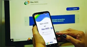 Tanto pelo computador quanto pelo aplicativo no smartphone requer cuidado para evitar o bloqueio