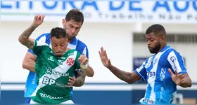 Pênalti foi marcado aos 45 do segundo tempo