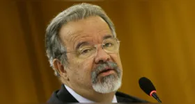 Figura importante na política nacional, Raul Jungmann deixou legado em áreas como segurança pública, defesa e reforma agrária.