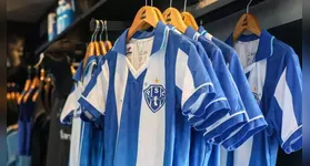 A Lobo, marca do Paysandu, completa 10 anos como pilar financeiro do clube, com crescimento em receitas e expansão através de franquias e inovação.