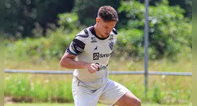 Caio Mello brilha em estreia pelo Paysandu com vitória e celebração da torcida