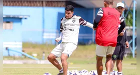 Henrico, volante paraense, celebra retorno ao Paysandu e busca transformar a vida da família