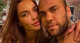 Daniel Alves e a esposa Joana.