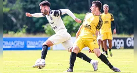 Paysandu se prepara para 2026 com treinos intensos e foco em organização. Auxiliar Elton Macaé destaca a importância da pré-temporada e confiança no time.