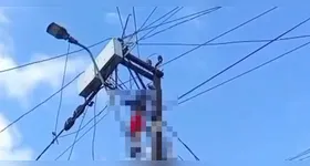 Um homem morreu após descarga elétrica em poste em Ananindeua.