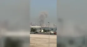 Irã revida ataques e atinge bases dos EUA no Oriente Médio.