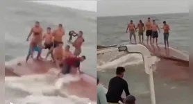 Embarcação que saiu de Vigia naufraga em alto-mar. Veja o vídeo do momento!