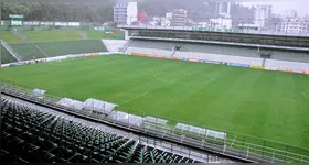 Estádio Alfredo Jaconi recebe a partida.