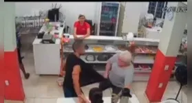 A ousadia de criminosos assustou funcionários e clientes de uma sorveteria na noite desta segunda-feira