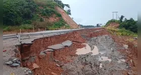 A situação da BR-422 voltou a preocupar condutores que trafegam entre os municípios de Tucuruí e Novo Repartimento.