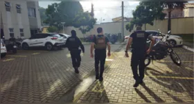 Operação da Polícia Civil cumpriu mandados e bloqueou milhões em três estados brasileiros.