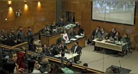 Monique Medeiros, mãe de Henry Borel, é acusada de participação na morte da criança.