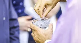 Embora seja amplamente observada nas igrejas, a data não é feriado nacional no Brasil.