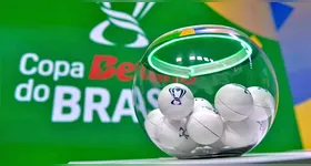 Quem será que vem pela frente?