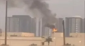 A zona onde fica a embaixada americana concentra várias missões diplomáticas e instituições internacionais, além de órgãos do governo iraquiano.