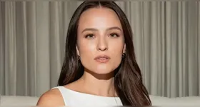 A atriz relembrou que sofreu com fortes cólicas durante toda a sua adolescência.