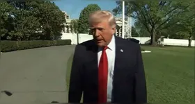 Ameaça foi feita após pergunta da imprensa, em frente à Casa Branca.