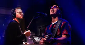 O show nasceu a partir do lançamento do álbum homônimo, disponibilizado nas plataformas digitais nesta sexta-feira (17). O projeto resgata e reinventa um espetáculo apresentado há mais de uma década, agora registrado em estúdio.