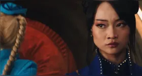 A história se passa em 1999 e acompanha os lutadores do game clássico.