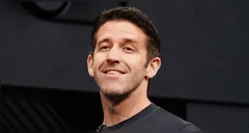 A Apple não divulgou uma data específica para a conclusão da transição.