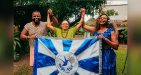 Em 1998, o livro "O Mundo Místico dos Caruanas da Ilha do Marajó" já havia servindo de base para o desfile que garantiu o título de campeã à escola.