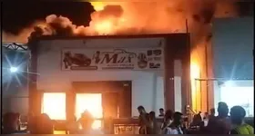 O incêndio foi de grandes proporções