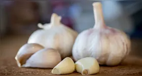 Um truque que pode economizar tempo e ajuda a evitar o cheiro nas mãos