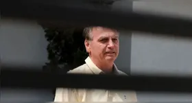 Bolsonaro recebeu alta do hospital e passou a cumprir prisão domiciliar nesta sexta-feira (27)