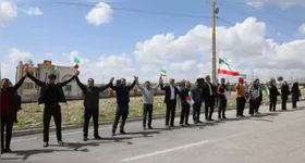 manifestações semelhantes também ocorreram em uma usina na cidade de Tabriz.