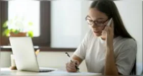 Para aderir ao teletrabalho, o servidor precisa cumprir critérios específicos, como metas de desempenho e regras estabelecidas pelo programa interno.