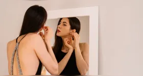 Posicionamento de espelhos influencia fluxo de energia, sono, emoções e sensação de bem-estar nos ambientes