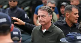 Jair Bolsonaro foi internado no hospital particular da capital federal no dia 24 de dezembro. Ele foi submetido, no dia seguinte, a uma cirurgia de hérnia inguinal.