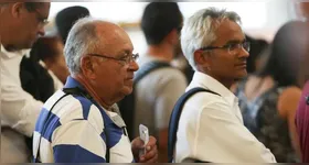 Quem já recebe aposentadoria, pensão ou outros benefícios não precisa tomar providências imediatas.