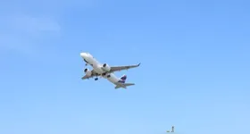 A malha aérea atual não ofereceria cobertura adequada para as necessidades da população local, conforme aponta a proposta.