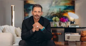 O ator precisou deixar o confinamento após sofrer duas crises convulsivas dentro da casa.