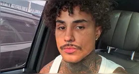 Livinho, que em agosto de 2025 deixou o Dança dos Famosos (Globo) após perfurar o pulmão num acidente, tem uma carreira musical de 15 anos.