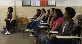 Em 2025, o programa do MEC selecionou 384 cursinhos, beneficiando mais de 12,1 mil estudantes em todas as regiões do país.